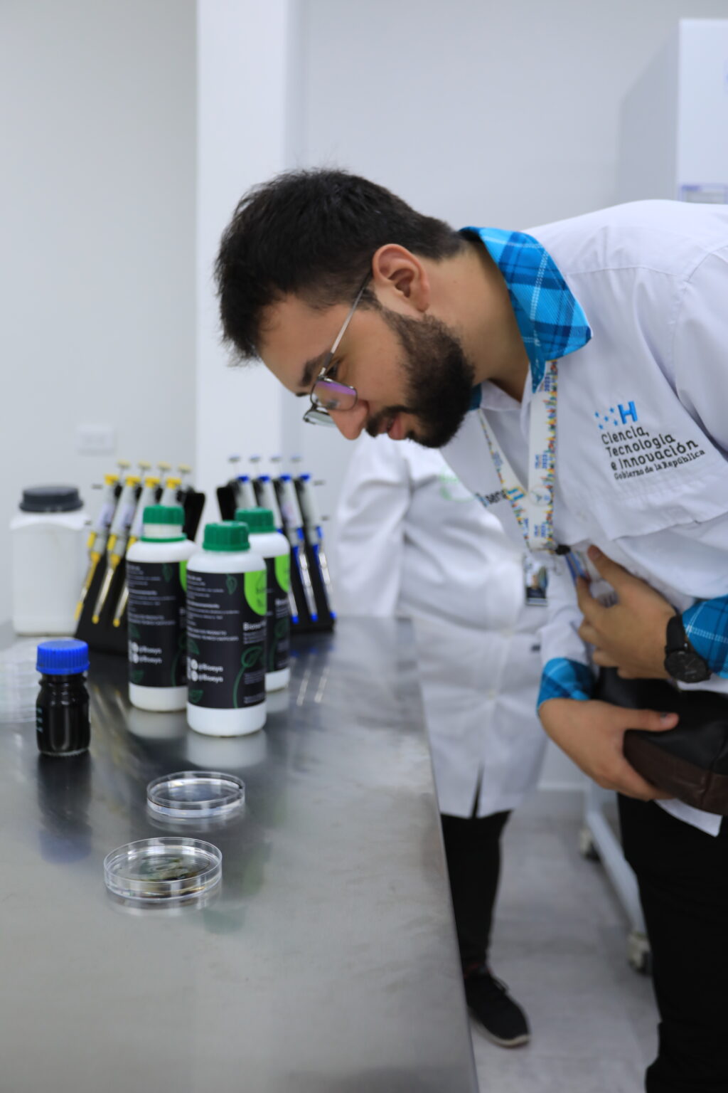 Delegados de la CELAC visitaron instalaciones del Parque Científico Tecnológico de Venezuela + Ciencia
