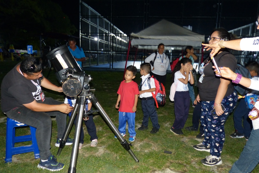 Estudiantes de Aragua aprendieron sobre Astronomía y Ciencias Espaciales. Fotos Fundacite Aragua.