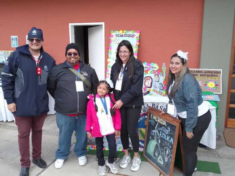 Premian a participantes de los Retos Estudiantiles de Ciencias Naturales y Matemáticas de la región Occidental – Andina