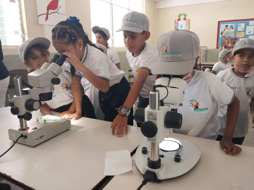 Estudiantes de Aragua disfrutarán del taller “Conociendo el Fascinante Mundo de la Química”