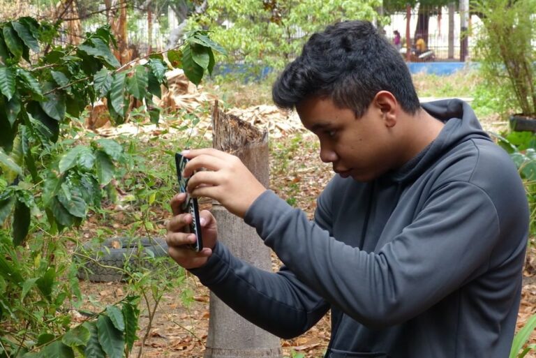 Impulsan en Aragua el uso de la fotografía en la investigación agrícola