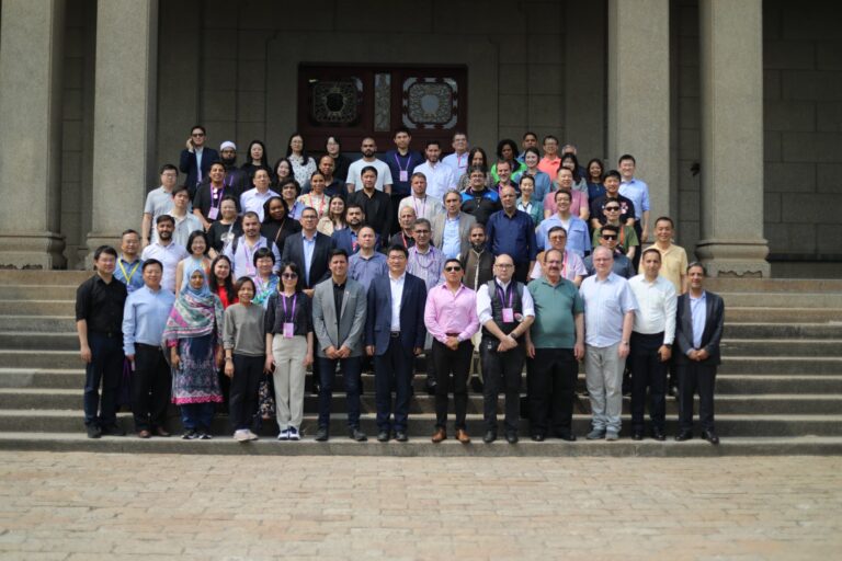 Delegación venezolana de ciencia y tecnología estrecha relaciones con universidades chinas