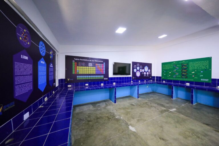 Gobierno Nacional instala laboratorios de Química y Biología en centros educativos de los Valles del Tuy