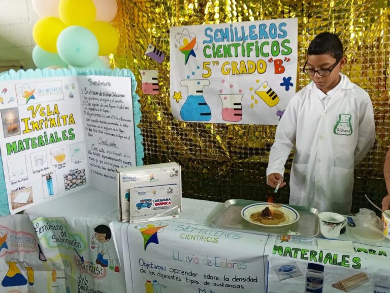 La Caravana de la Química continúa formando a estudiantes en Carabobo