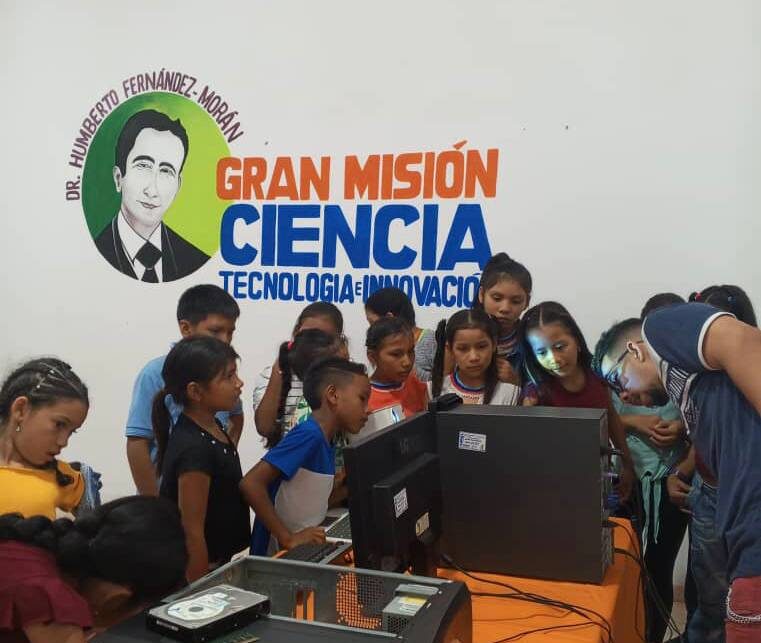 En Amazonas fortalecen educación en Tecnologías de Información y Comunicación