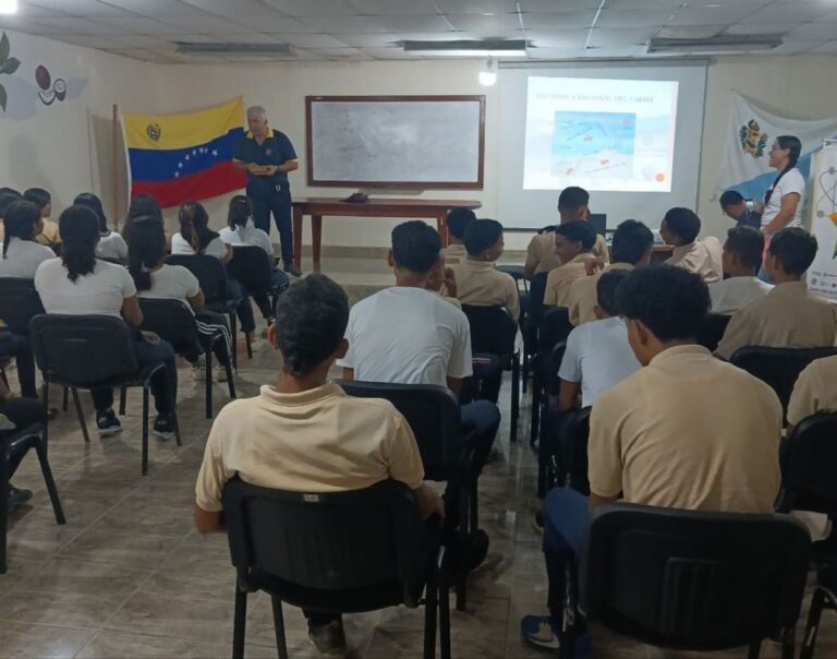 Niños y niñas de Sucre aprenden de sismología a través de la Ruta Científica