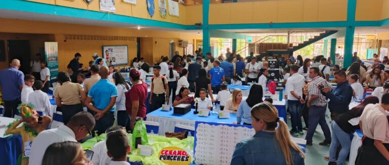 Niños y jóvenes de Monagas muestran habilidades en I Feria de Innovación “Semilleros Científicos”