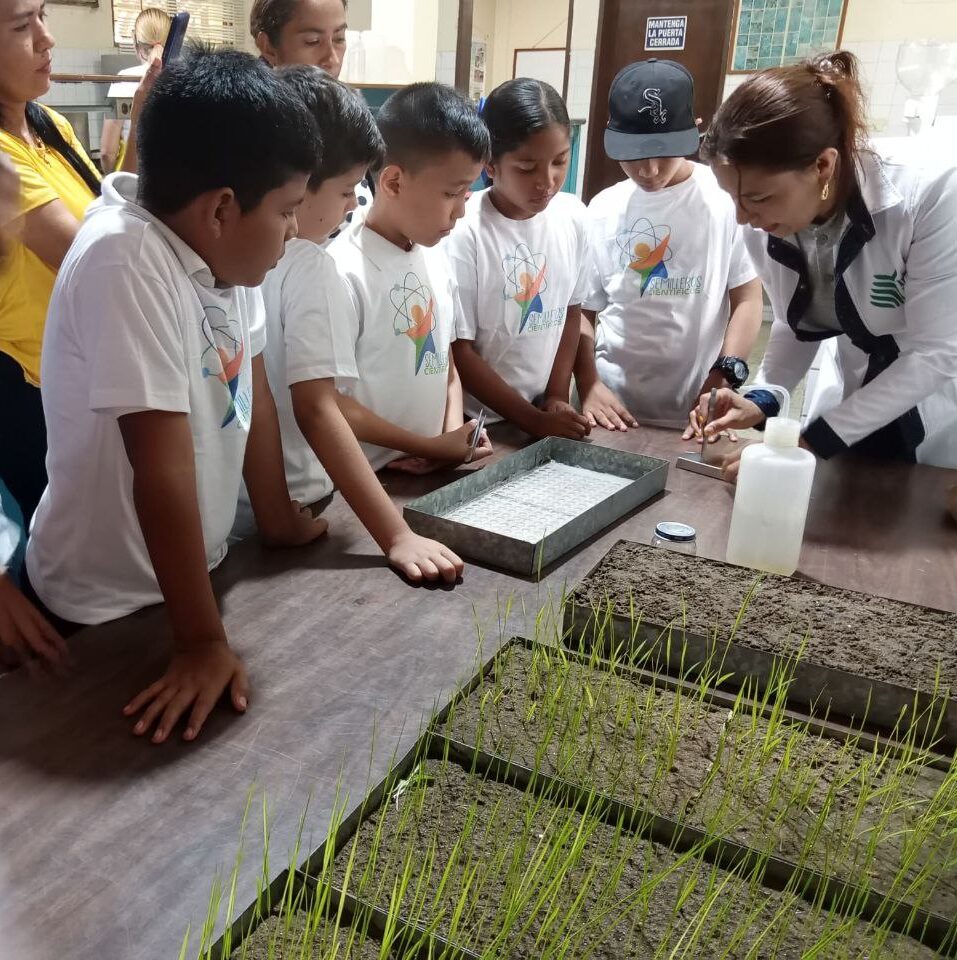 Niños y niñas de Barinas participan en ruta científica agroproductiva