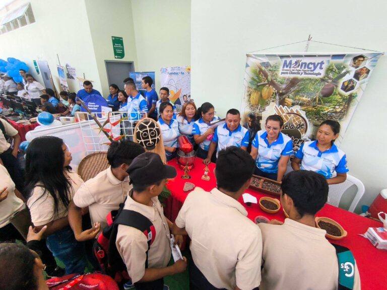 Feria de Oportunidades de Estudio 2024 se realizó con éxito en Amazonas