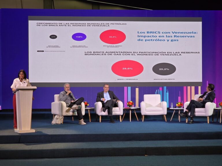 Expertos internacionales debaten en Caracas desafíos de la región para el desarrollo económico