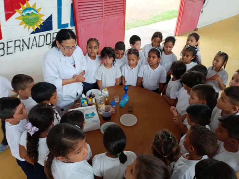 Niños y niñas de Yaracuy participaron en talleres sobre agricultura sostenible y química