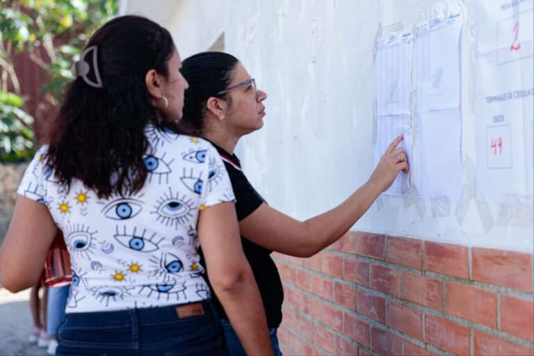 Científicos y tecnólogos instan al pueblo venezolano a votar por la paz