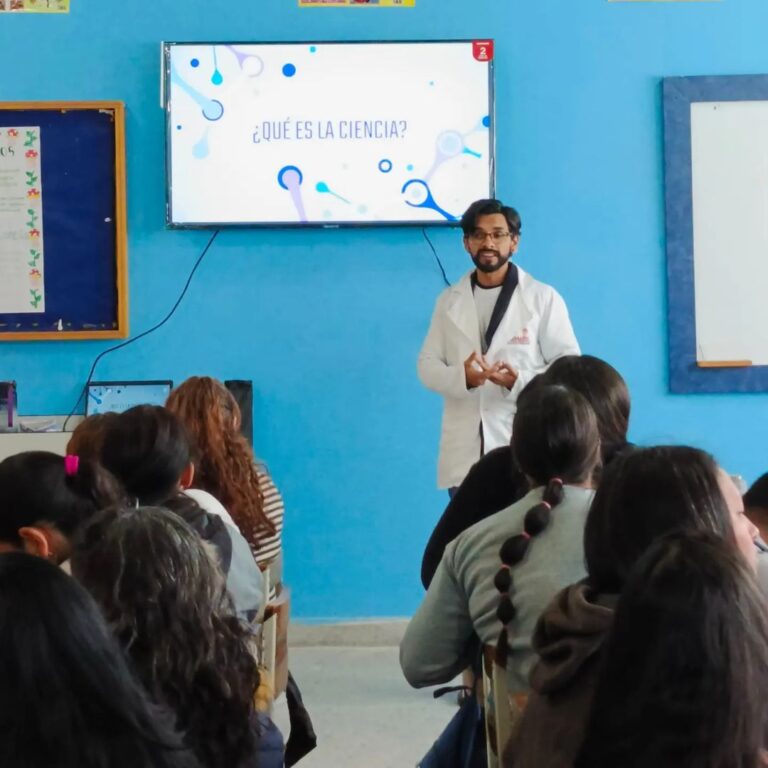 Educadores de 24 instituciones de Mérida participaron en talleres de enseñanza de la ciencia