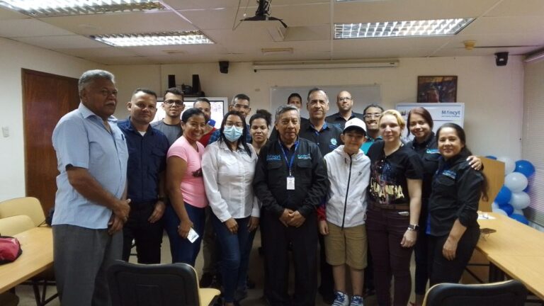 Fundacite Bolívar fortalece conocimientos de profesionales de ciencias de la salud en materia de electromedicina