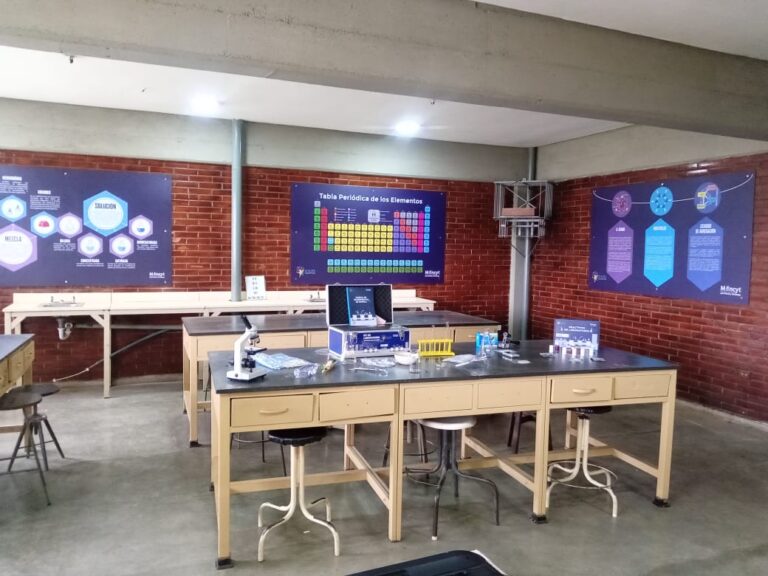 Instaladas 10 nuevas salas de ciencias en instituciones educativas de Guárico