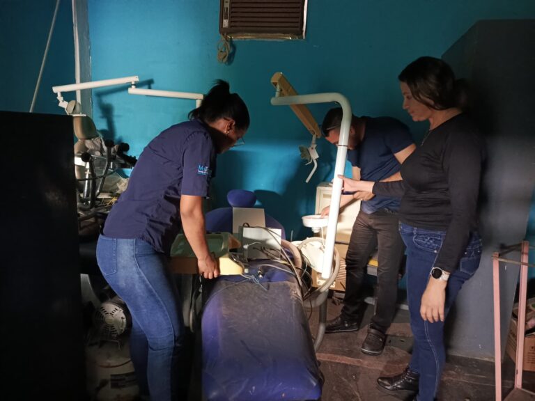 Cayapa Heroica acompaña recuperación de equipos odontológicos en la E.P.N Fabio Manuel Chirino en Falcón