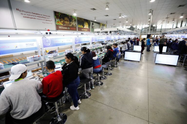 Industria Canaima cumple 13 años promoviendo el uso de herramientas tecnológicas soberanas 
