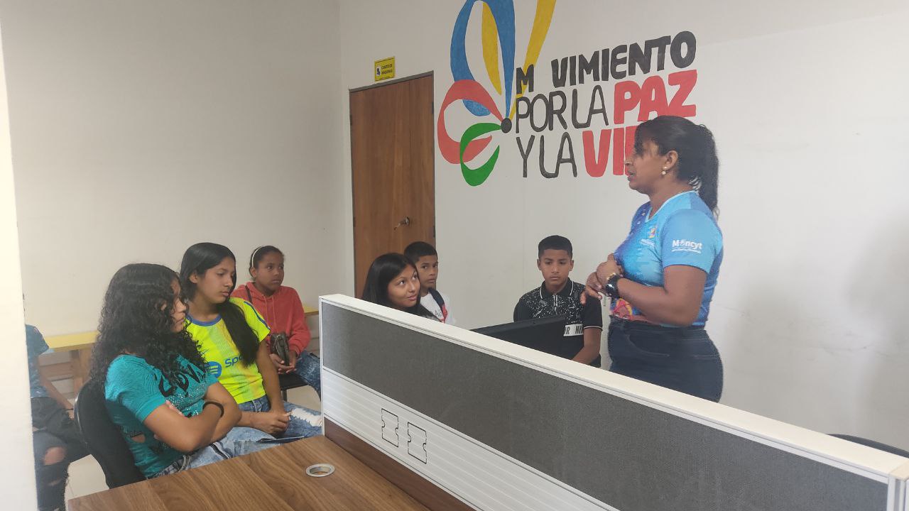 Ofrecen taller sobre ciberacoso dirigido a jóvenes de Carabobo