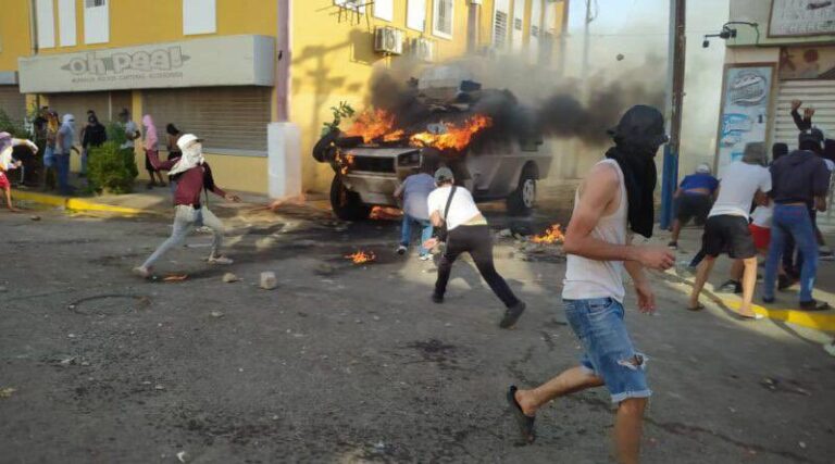 Mincyt ofrece foro sobre operaciones psicológicas y violencia promovida por grupos de extrema derecha en Venezuela