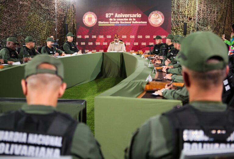 Presidente Nicolás Maduro denuncia ataque ciberfascista contra Venezuela