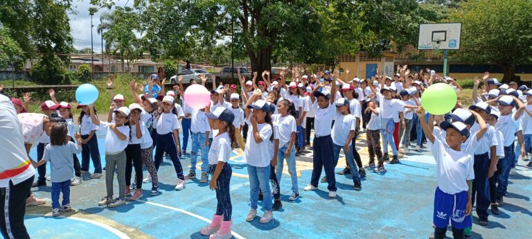 La magia de las ciencias sigue expandiendo conocimientos en Cojedes