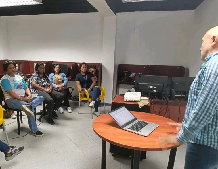 Fundacite Carabobo realiza Consejo de Mujeres enfocado en el uso de las redes sociales