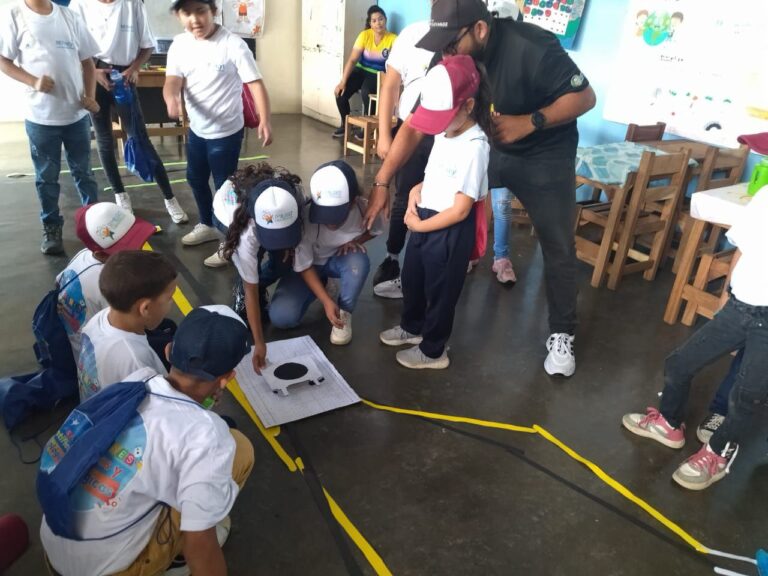 Niños de Cojedes se acercan al mundo de la programación y la robótica educativa junto al Mincyt