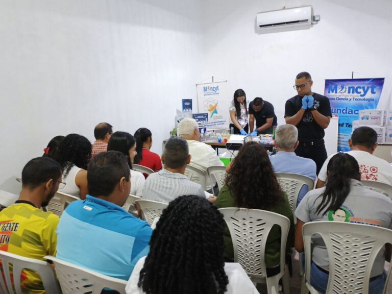 Inicia Proceso de Formación Docente y Adecuación de Aulas de Ciencias en Apure