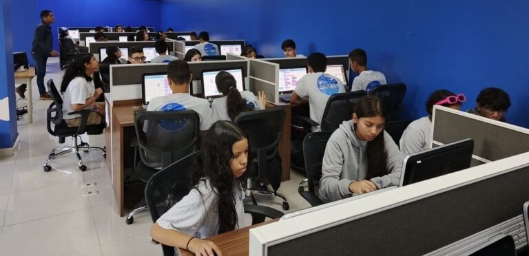 La programación sigue llenando de emoción a los semilleros científicos de Aragua