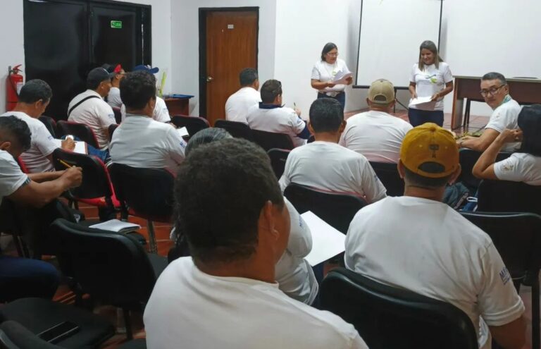 Cacaoteros debaten estrategias productivas de cara al Gran Congreso del Bloque Histórico