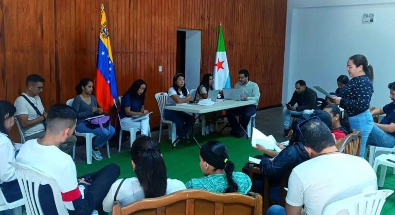 Científicos e innovadores de Mérida debaten propuestas rumbo al Congreso Nacional del Bloque Histórico