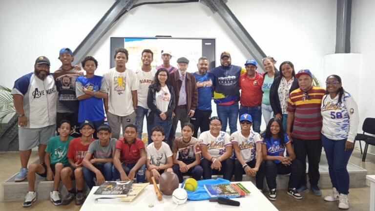 Fundacite La Guaira realiza conversatorio con el Dr. José Luis López para hablar sobre la física del béisbol