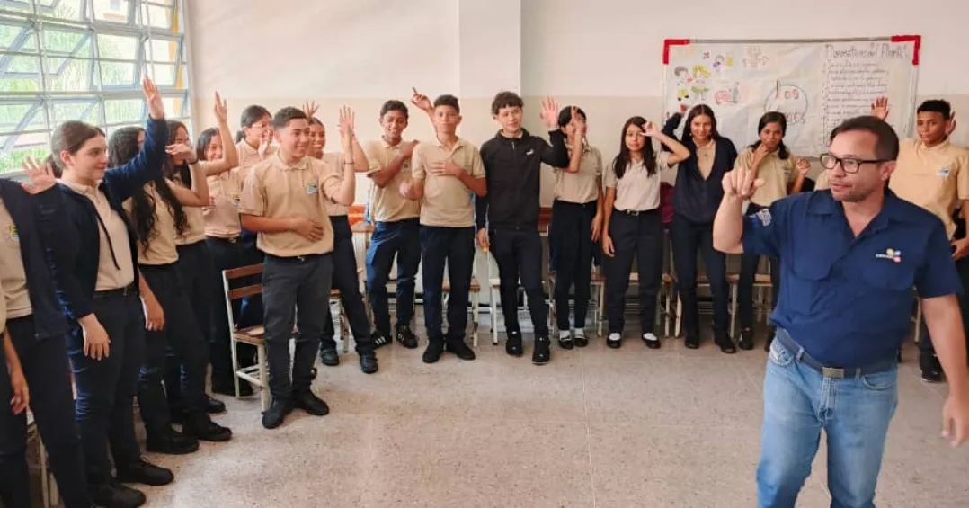 Miranda | CENVIH estimula interés de estudiantes en ingeniería, arquitectura y urbanismo