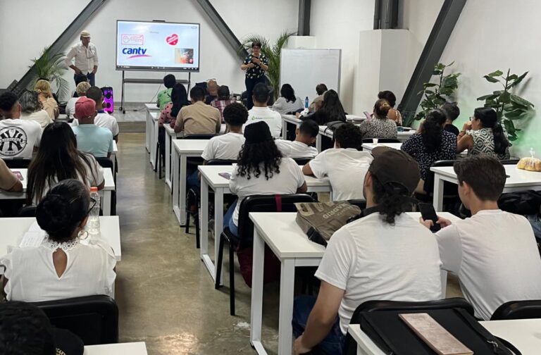 Expertos en propiedad intelectual ofrecieron taller en el Centro Didáctico para la Enseñanza de las Ciencias de La Guaira