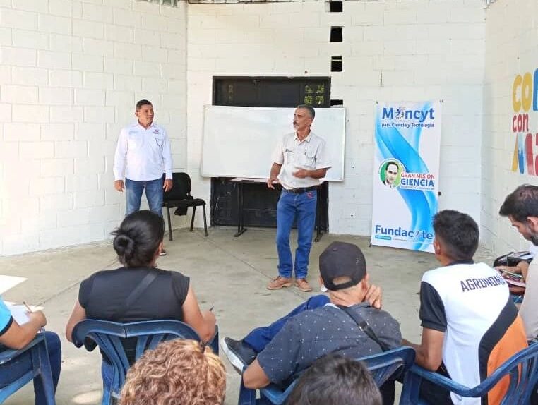 Realizan taller introductorio del Diplomado Sistemas de Producción Sustentable del Café en Portuguesa