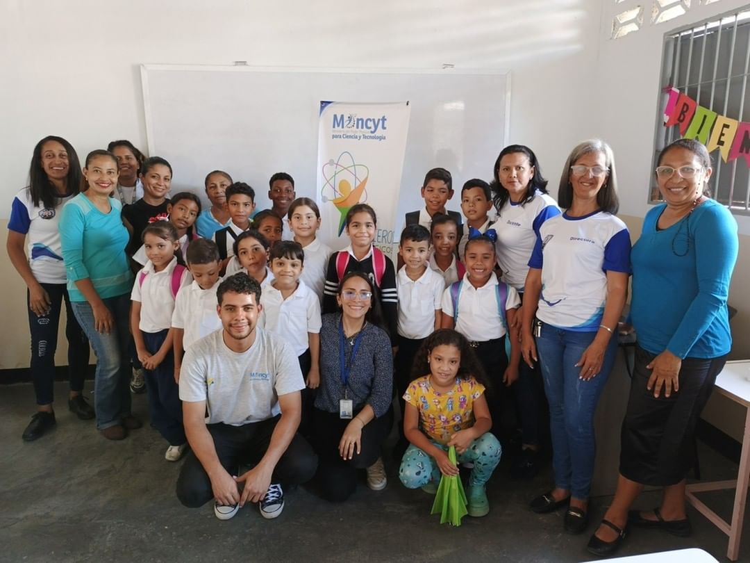 Fundacite Aragua impulsa formación en química y robótica educativa