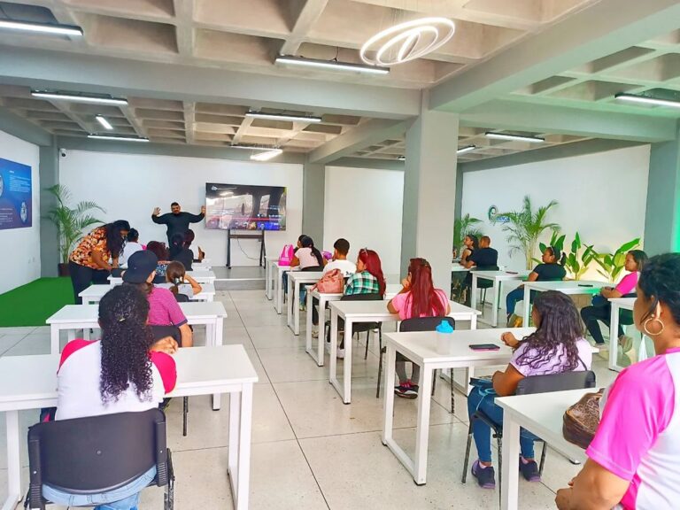 Fundacite Carabobo impulsa la formación en Inteligencia Artificial para mujeres científicas