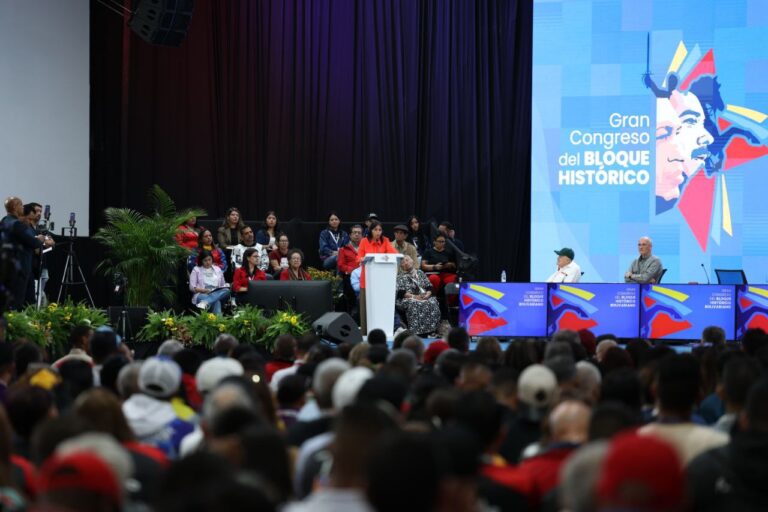 Vicepresidenta Ejecutiva Delcy Rodríguez exhorta al pueblo venezolano a consolidar propuestas del Gran Bloque Histórico Bolivariano