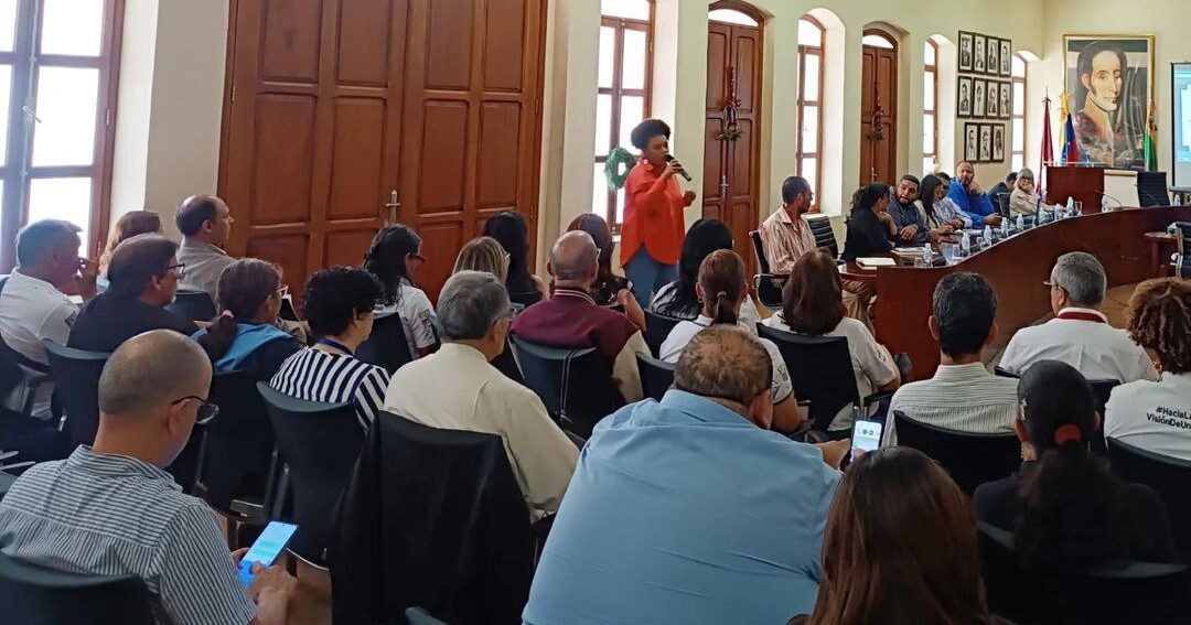 Fomentan la investigación científica y la innovación en la Universidad de Carabobo