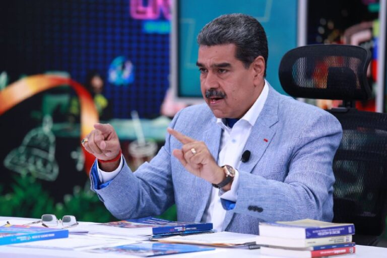 Presidente Maduro rechaza desafíos de TikTok que ponen en riesgo la vida de niños y jóvenes