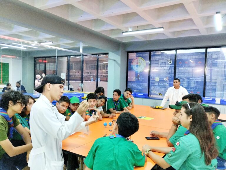 Carabobo | Grupo Scouts de Inaguanagoa explora el Centro Didáctico para la Enseñanza de las Ciencias