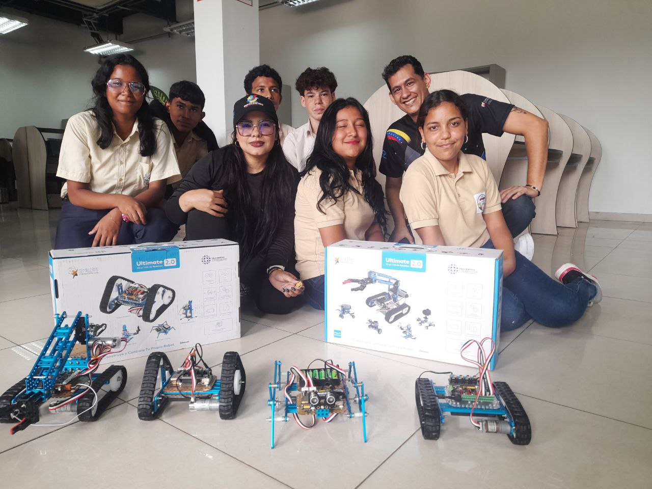 Fundación Infocentro impulsa formación de robótica educativa en Barinas y Aragua