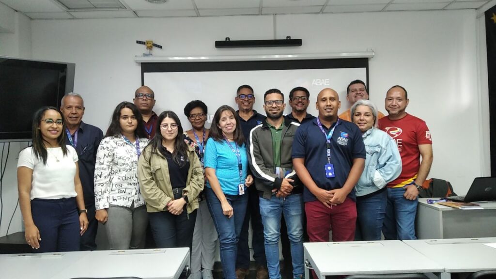 ABAE fortalece cultura de la calidad con taller sobre marco legal y normativo