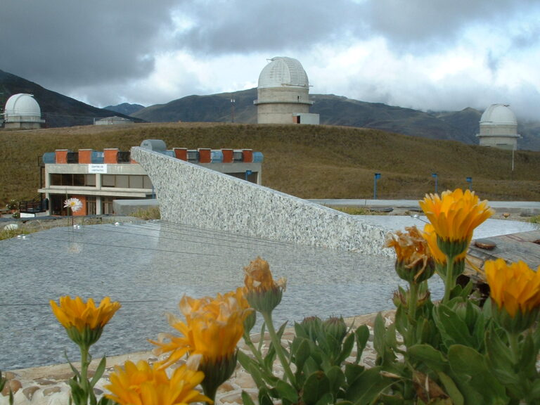 Fundación CIDA alberga la única biblioteca especializada en astronomía de Venezuela