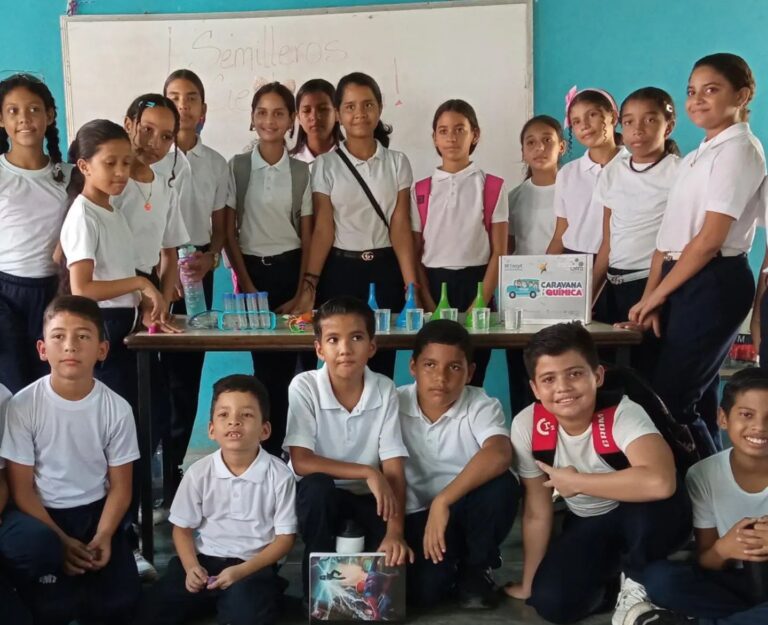 Monagas| Niños de la E.B “Profesora María Teresa Gómez” aprenden sobre transferencia de calor y propiedades del agua