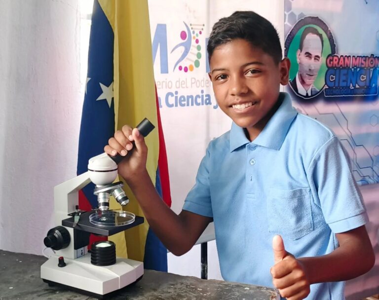 Caravana de la Química impulsa el aprendizaje científico en Delta Amacuro