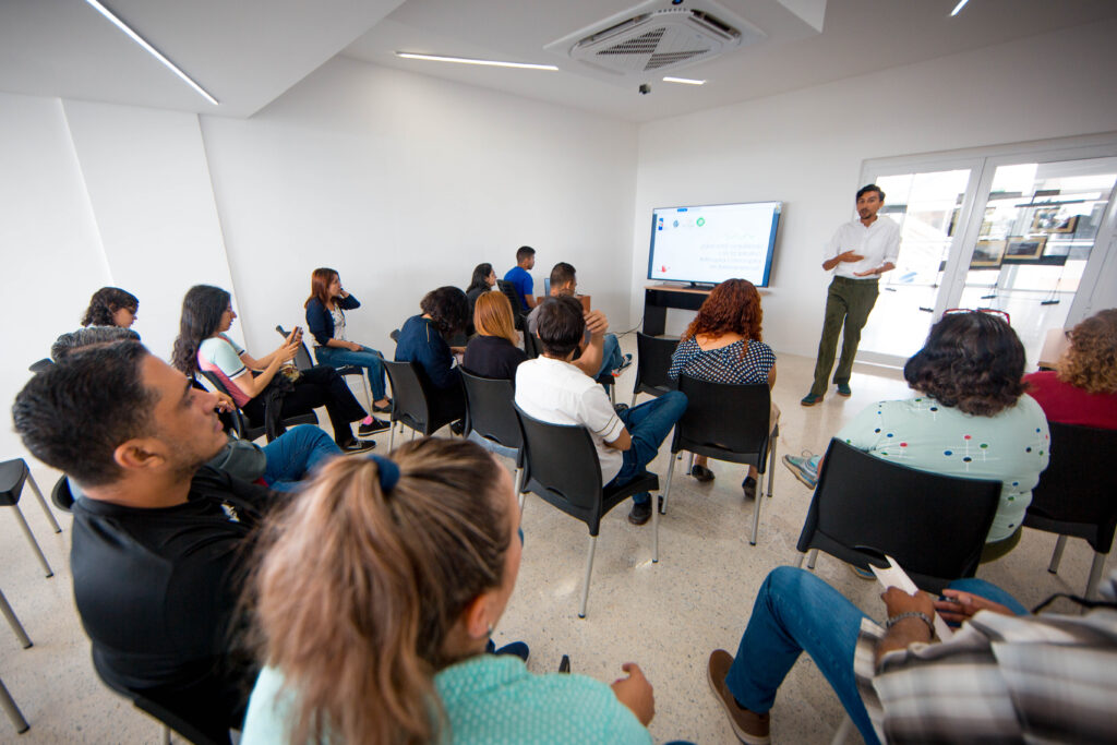 charla sobre spirulina (1)