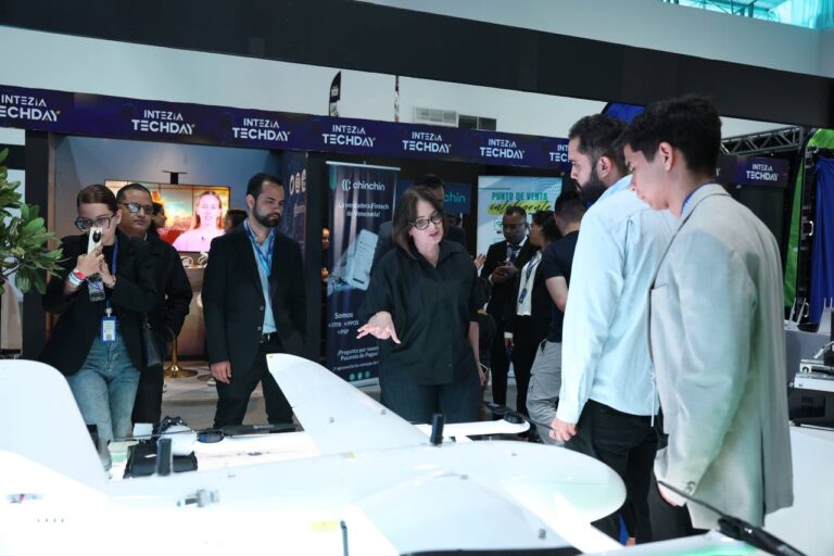 TechDay | Más de 23 espacios productivos mostraron potencial para el desarrollo de IA