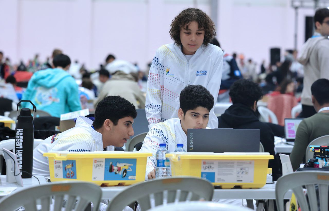 Venezuela destaca en primera jornada de evaluación de la Olimpiada Mundial de Robótica