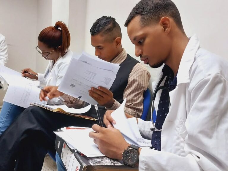 Abrirán posgrados de medicina en universidades de Delta Amacuro en 2025